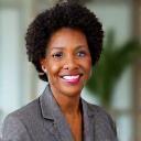 Headshot of Dr. Evelyn Reed, a warm and insightful nutritionist