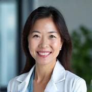 Dr. Amanda Chen headshot